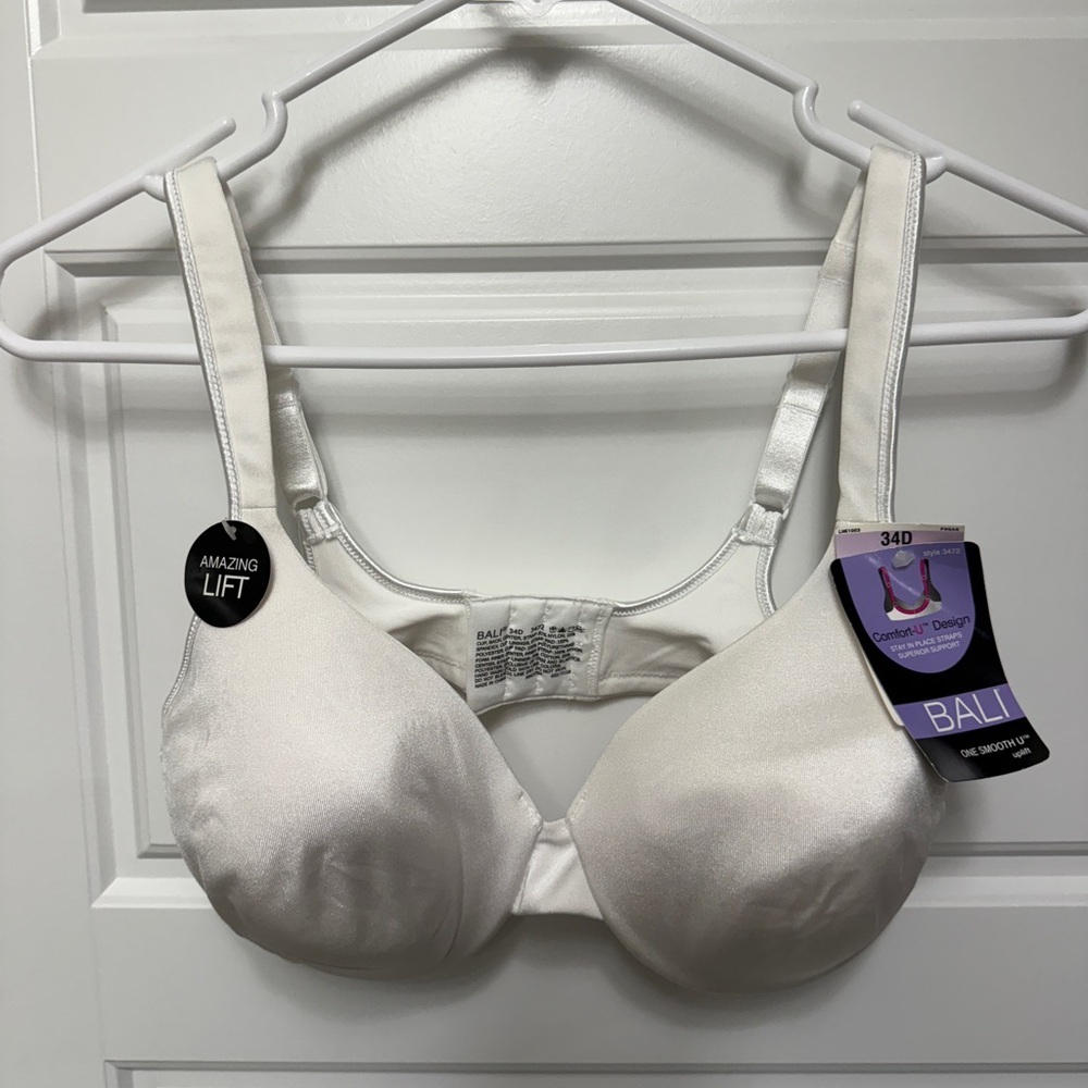 Bali 34D One Smooth-U Comfort Bra Uplift White Bra NWT